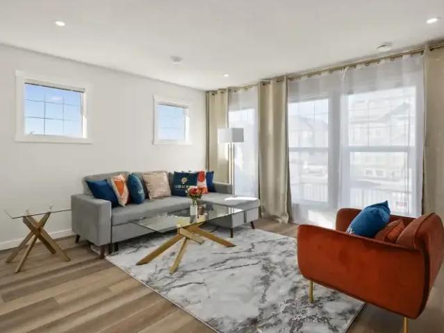 For Rent 3 Bedroom Townhouse Calgary AB DS101339502