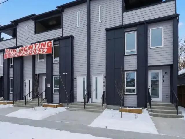 For Rent 3 Bedroom Townhouse Calgary AB DS103574466
