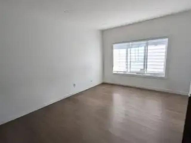 For Rent 3 Bedroom Townhouse Calgary AB DS103151600