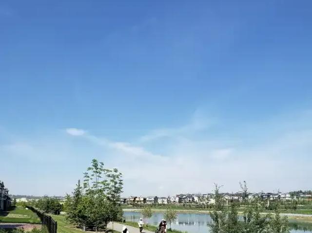 For Rent 3 Bedroom Townhouse Calgary AB DS104535493