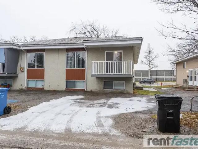 For Rent 3 Bedroom Townhouse Calgary AB DS104863886