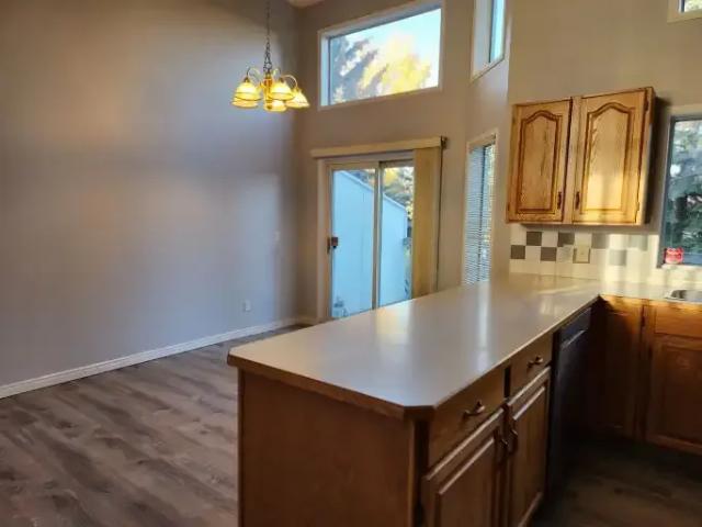 For Rent 3 Bedroom Townhouse Calgary AB DS104910201
