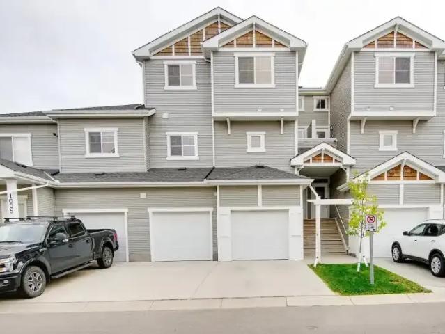 For Rent 3 Bedroom Townhouse Calgary AB DS104180901