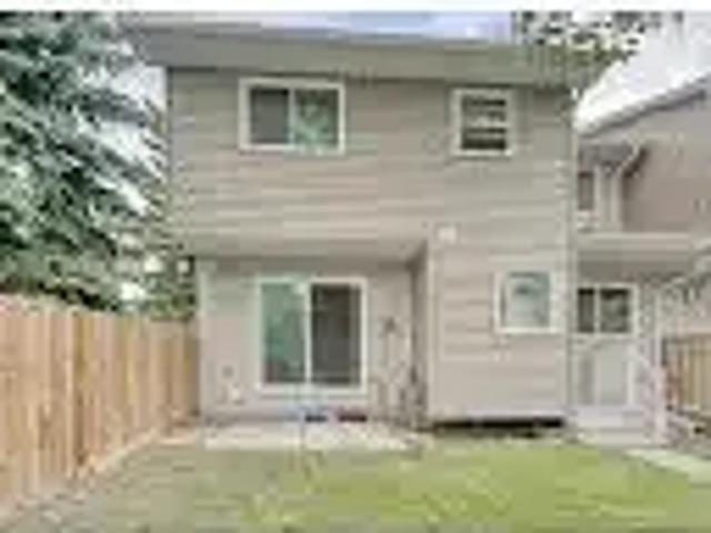 For Rent 3 Bedroom Townhouse Calgary AB DS104181359