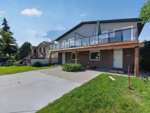 For Rent 3 Bedroom Townhouse Calgary AB DS104182043
