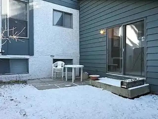 For Rent 3 Bedroom Townhouse Calgary AB DS104362787