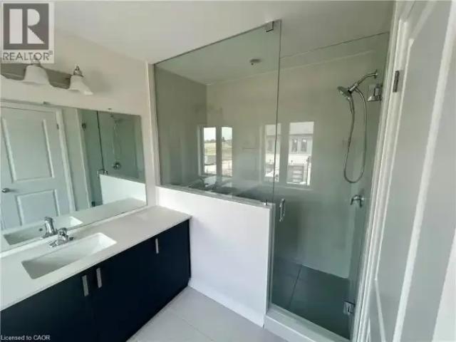For Rent 3 Bedroom Townhouse Cambridge ON DLS102434473