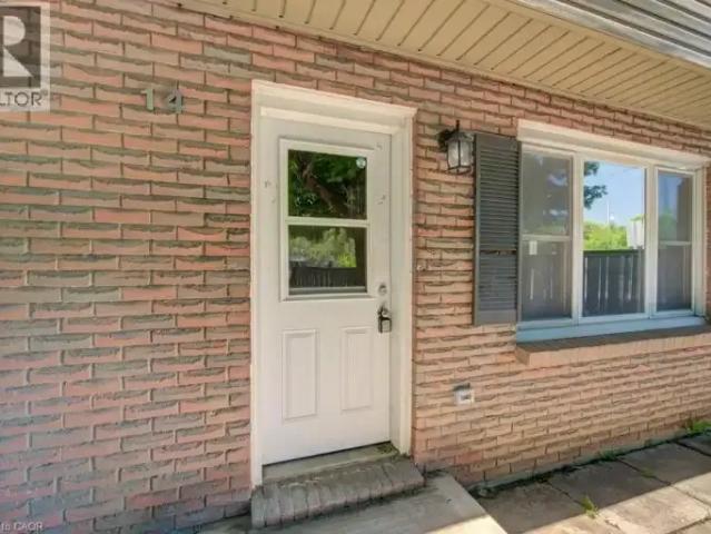 For Rent 3 Bedroom Townhouse Cambridge ON DLS102952141