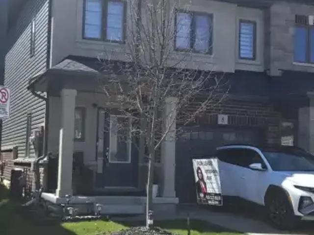 For Rent 3 Bedroom Townhouse Cambridge ON DS101687759