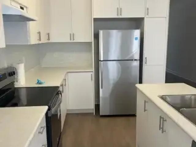 For Rent 3 Bedroom Townhouse Cambridge ON DS104940992