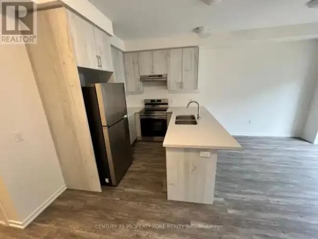 For Rent 3 Bedroom Townhouse Cambridge ON DS105072052