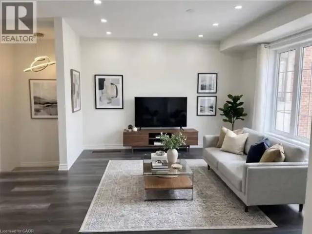 For Rent 3 Bedroom Townhouse Cambridge ON DS105088033