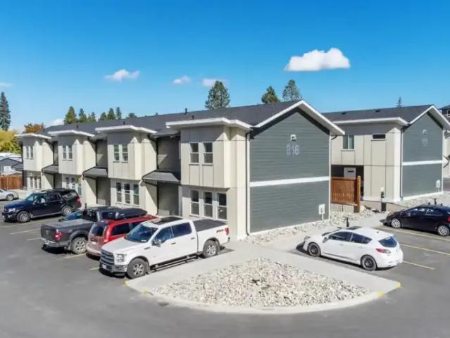 For Rent 3 Bedroom Townhouse Cranbrook BC DLS102770494