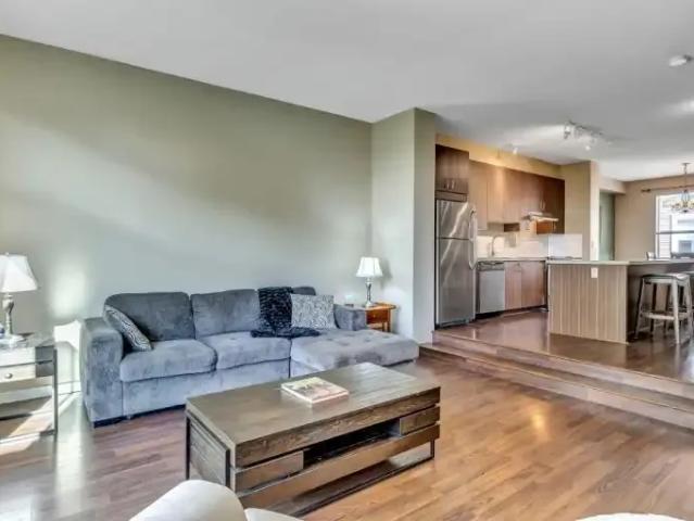For Rent 3 Bedroom Townhouse Delta BC DS104401373