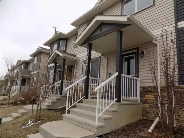 For Rent 3 Bedroom Townhouse Edmonton AB DLS100228269