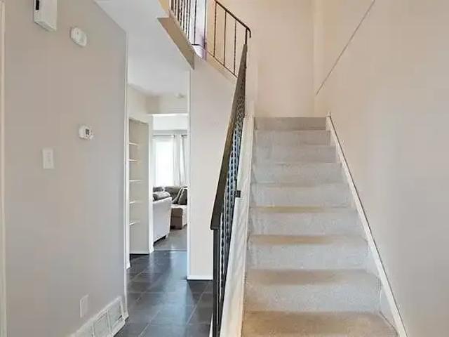 For Rent 3 Bedroom Townhouse Edmonton AB DLS100668828