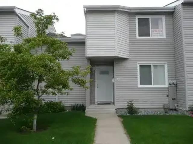 For Rent 3 Bedroom Townhouse Edmonton AB DLS101789769