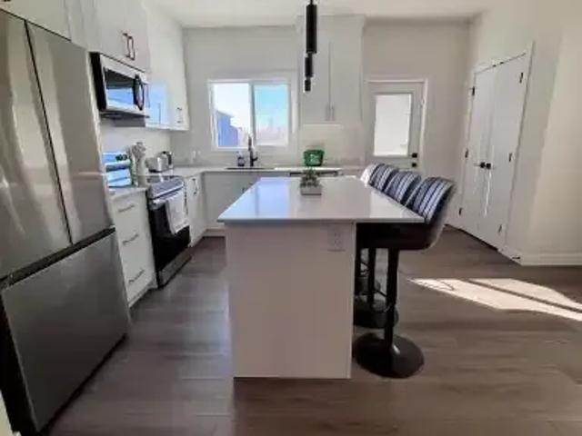 For Rent 3 Bedroom Townhouse Edmonton AB DLS101789945