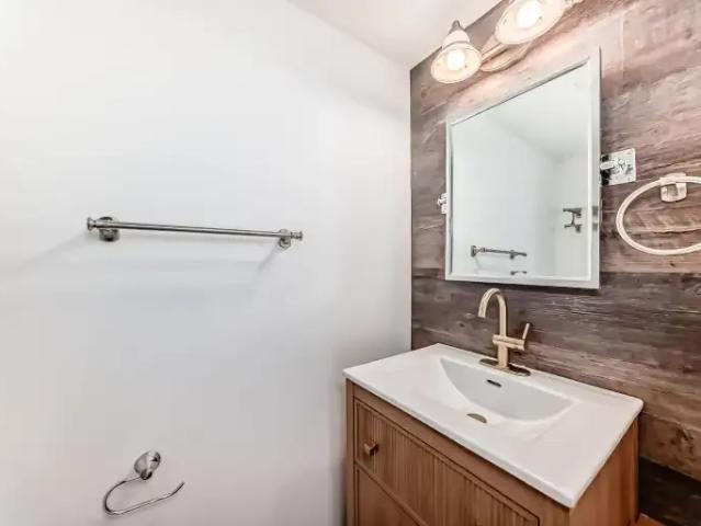 For Rent 3 Bedroom Townhouse Edmonton AB DLS102306628