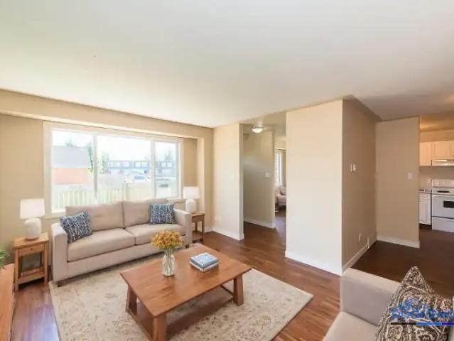 For Rent 3 Bedroom Townhouse Edmonton AB DLS102578210