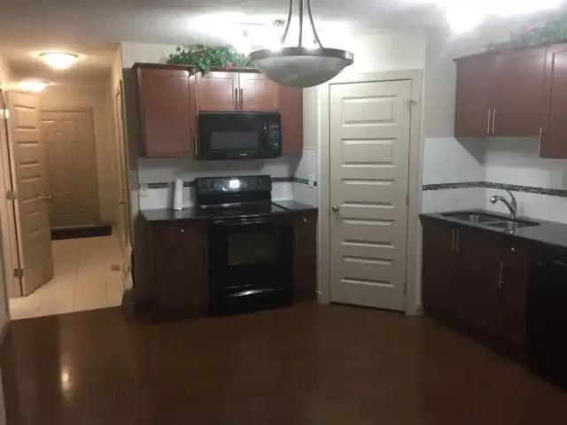 For Rent 3 Bedroom Townhouse Edmonton AB DLS102794783