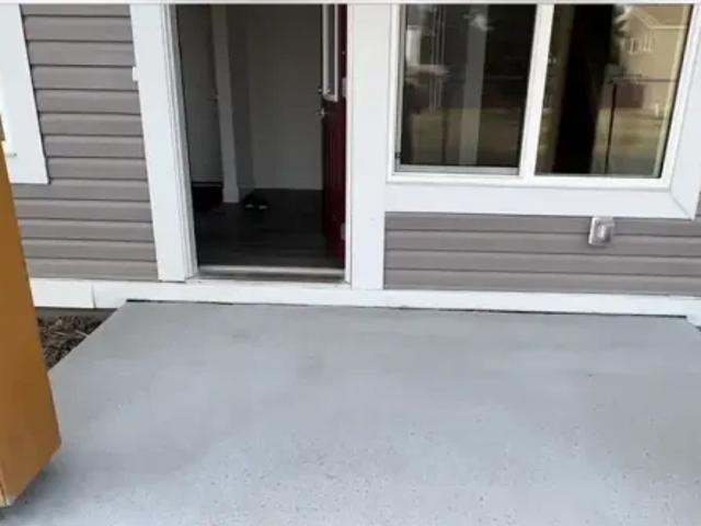 For Rent 3 Bedroom Townhouse Edmonton AB DLS102794852