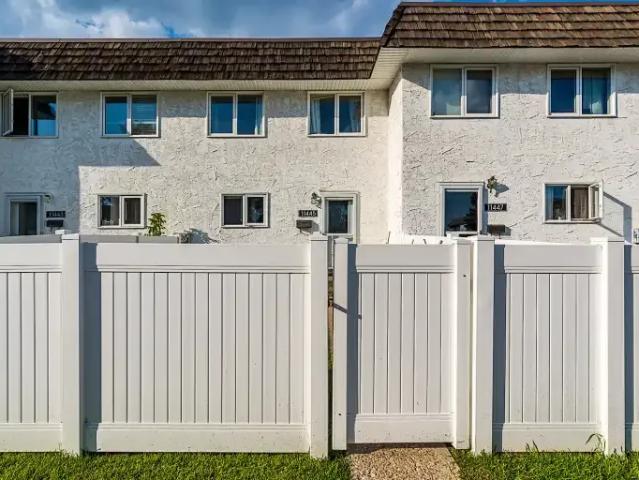 For Rent 3 Bedroom Townhouse Edmonton AB DLS103090928