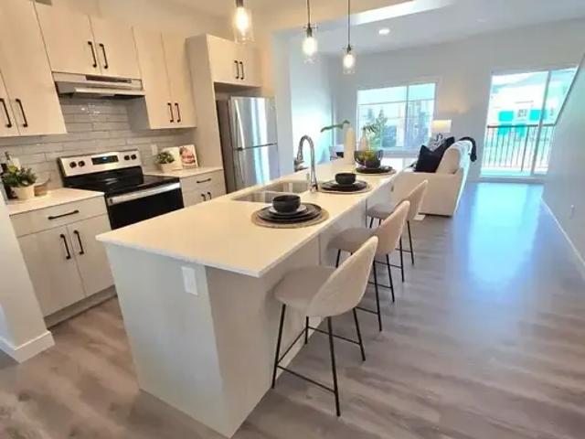 For Rent 3 Bedroom Townhouse Edmonton AB DLS96587758