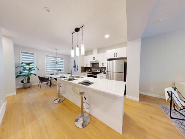 For Rent 3 Bedroom Townhouse Edmonton AB DLS98311563