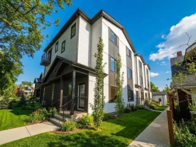 For Rent 3 Bedroom Townhouse Edmonton AB DS104106517