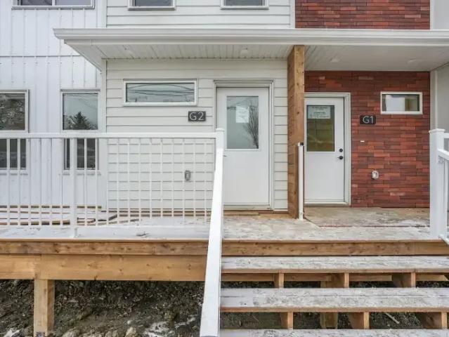 For Rent 3 Bedroom Townhouse Edmonton AB DS104179450