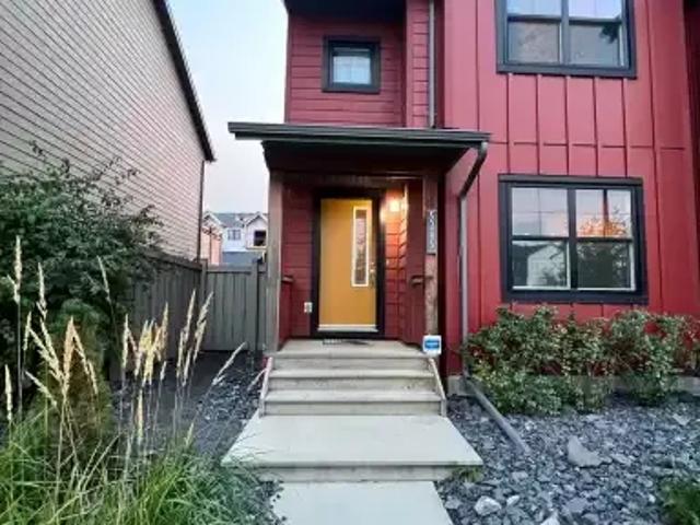 For Rent 3 Bedroom Townhouse Edmonton AB DS104292263