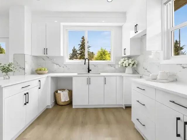 For Rent 3 Bedroom Townhouse Edmonton AB DS104362751