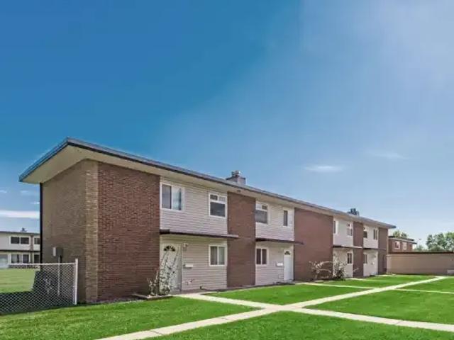 For Rent 3 Bedroom Townhouse Edmonton AB DS104752863