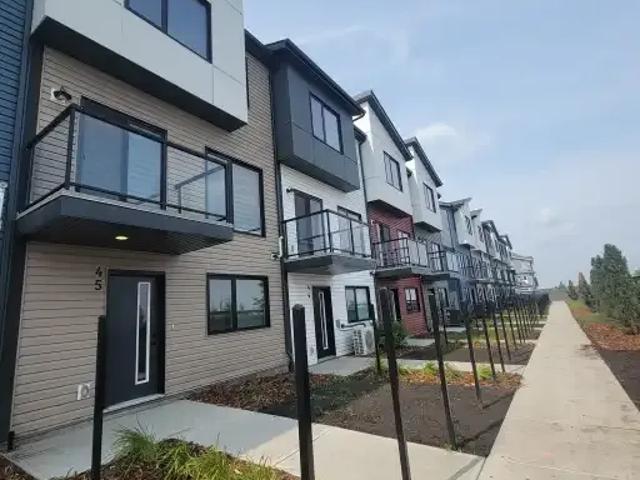 For Rent 3 Bedroom Townhouse Edmonton AB DS104863934