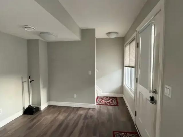 For Rent 3 Bedroom Townhouse Edmonton AB DS103301179