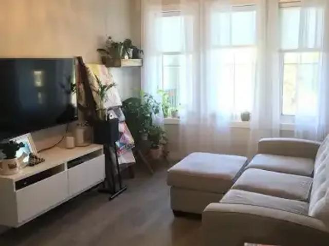 For Rent 3 Bedroom Townhouse Edmonton AB DS103579452