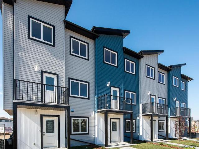 For Rent 3 Bedroom Townhouse Edmonton AB DS98309577