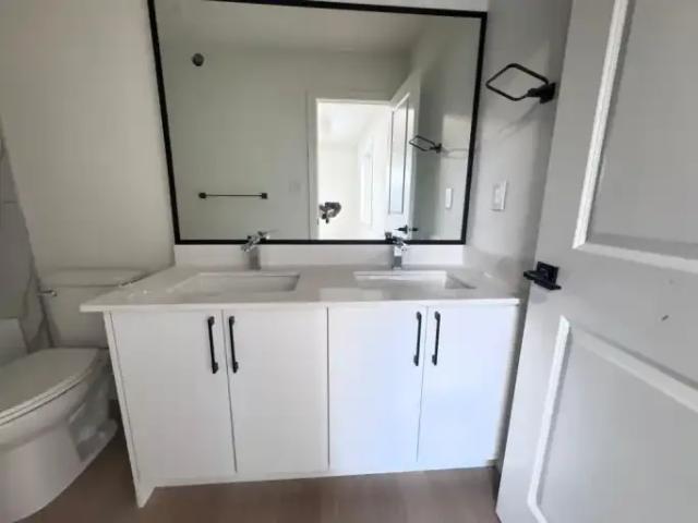 For Rent 3 Bedroom Townhouse Edmonton AB DS99505176
