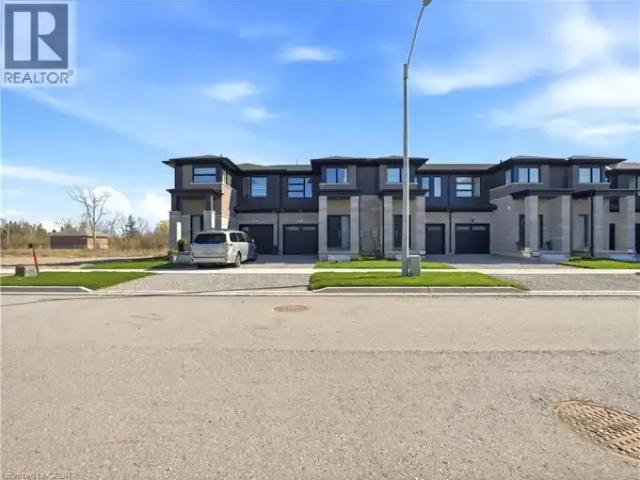 For Rent 3 Bedroom Townhouse Fort Erie ON DLS101725440