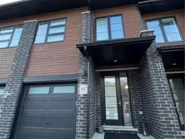 For Rent 3 Bedroom Townhouse Kitchener ON DLS101773633