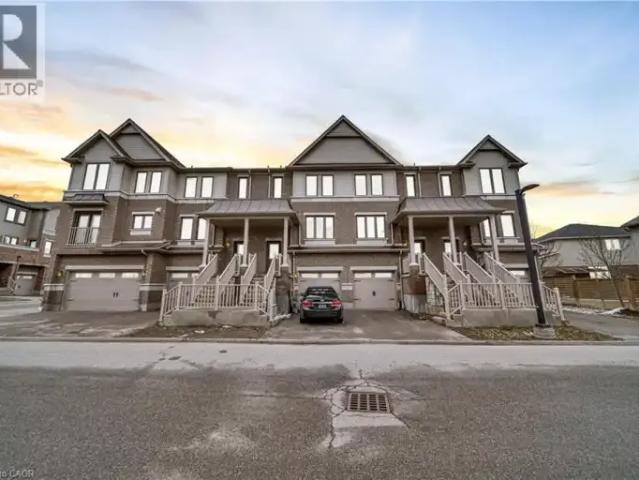 For Rent 3 Bedroom Townhouse Kitchener ON DLS102052582