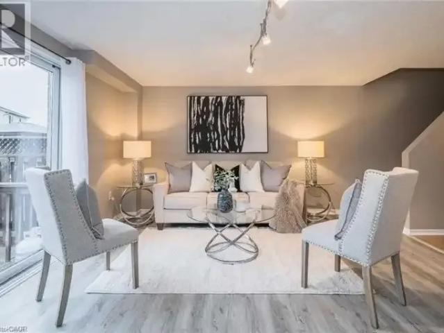 For Rent 3 Bedroom Townhouse Kitchener ON DLS102306717