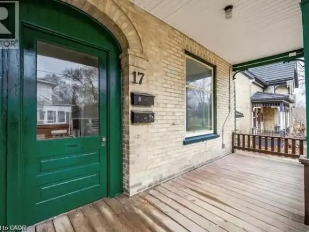 For Rent 3 Bedroom Townhouse Kitchener ON DS101773629