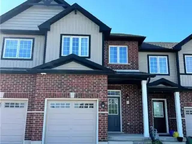 For Rent 3 Bedroom Townhouse Kitchener ON DS103740013