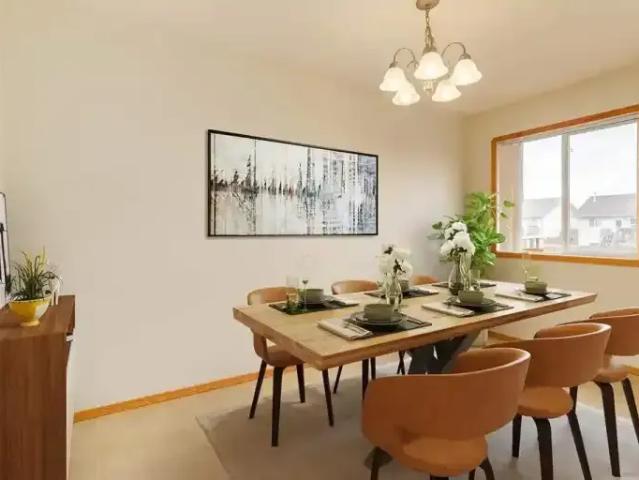 For Rent 3 Bedroom Townhouse Red Deer AB DS103878158
