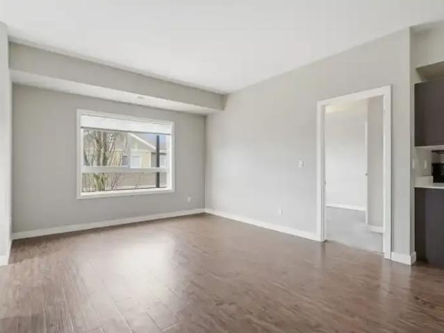 For Rent 3 Bedroom Townhouse Red Deer AB DS103879235