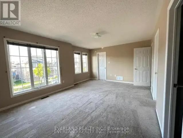 For Rent 3 Bedroom Townhouse Richmond Hill ON DS102468491