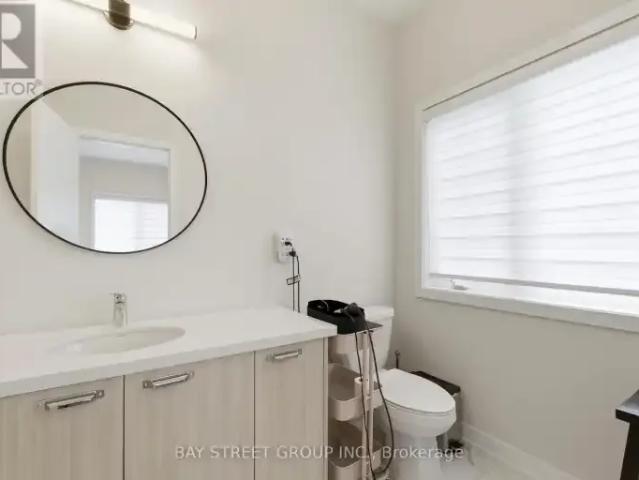 For Rent 3 Bedroom Townhouse Richmond Hill ON DS102952214
