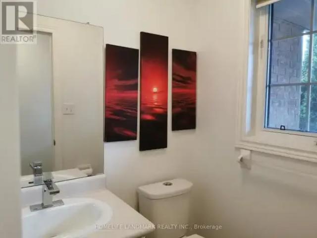 For Rent 3 Bedroom Townhouse Richmond Hill ON DS103215956
